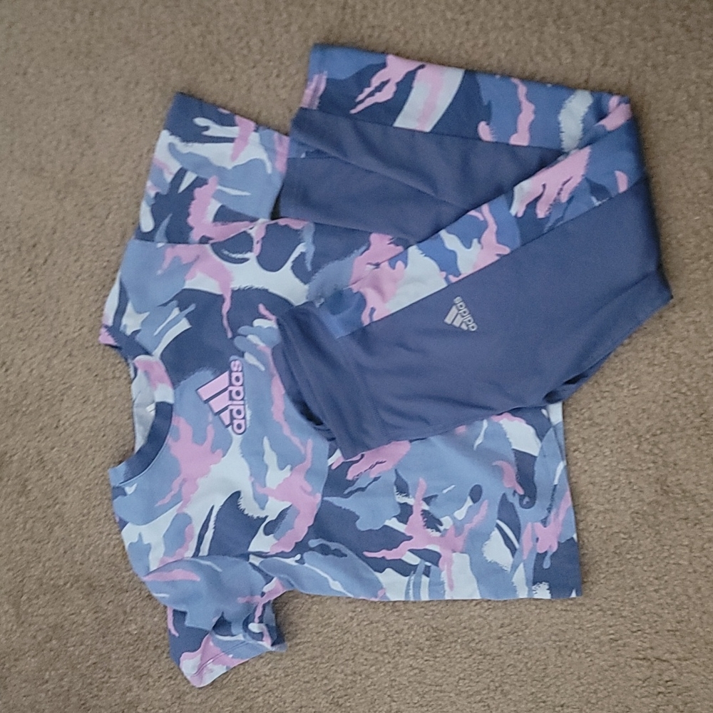 Girls Adidas camo set 7/8